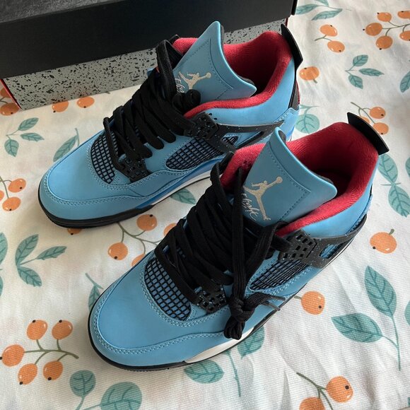 Jordan 4 Retro Travis Scott Cactus Jack